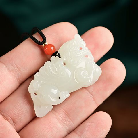 爵玉堂 和田玉貔貅吊坠男款玉坠女项链立体精雕麒麟玉佩霸王貔恘玉石